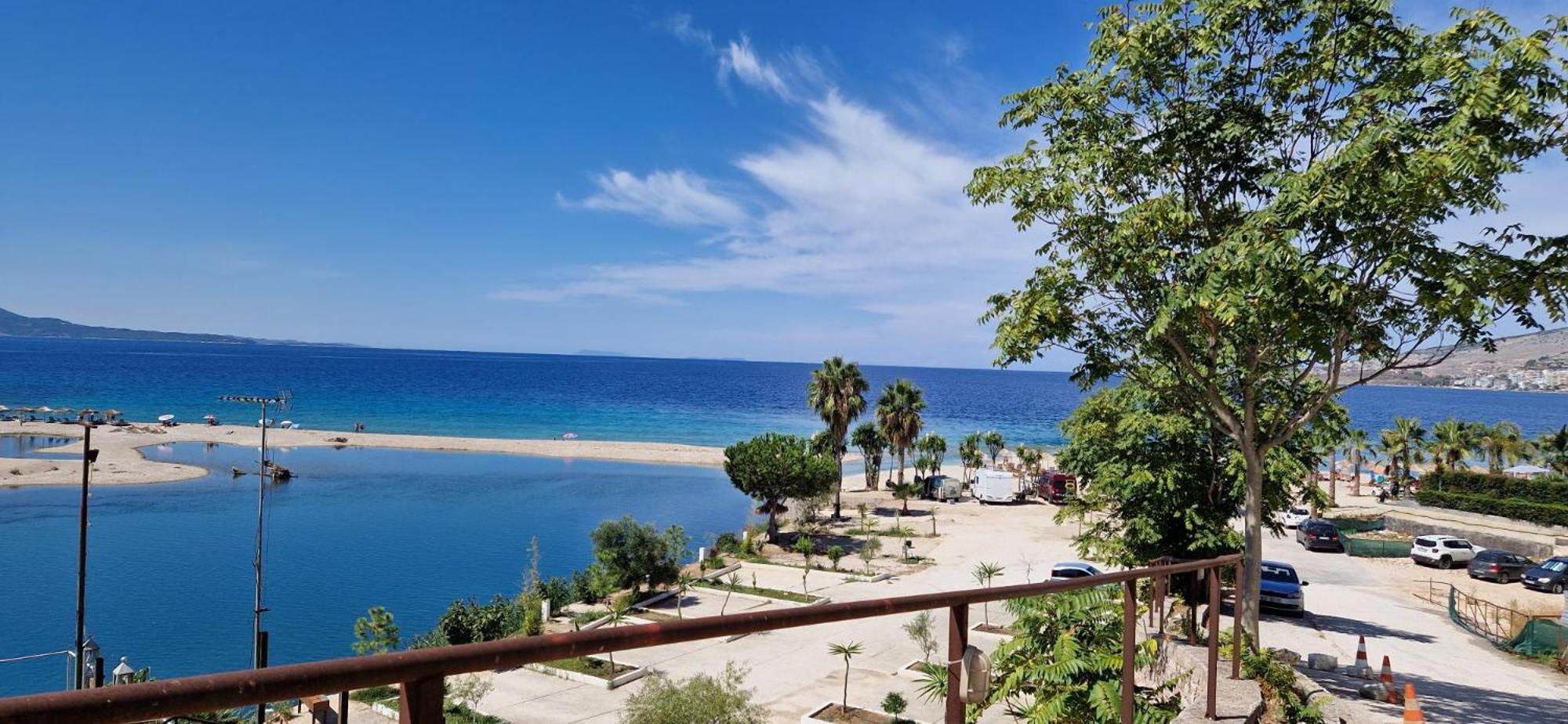 Appartamento Sadet'S Penthouse Saranda Esterno foto
