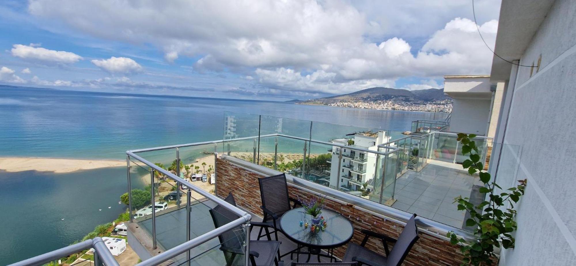 Appartamento Sadet'S Penthouse Saranda Esterno foto