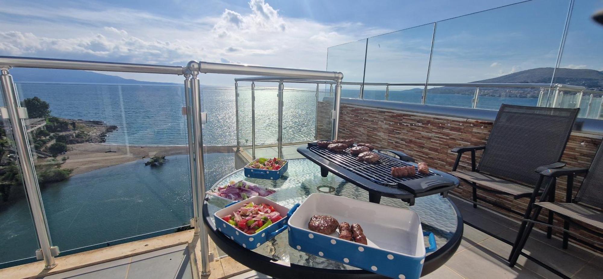 Appartamento Sadet'S Penthouse Saranda Esterno foto